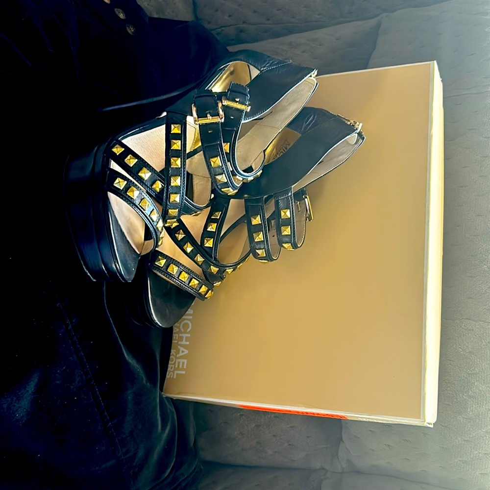 Aria Platform Micheal Kors